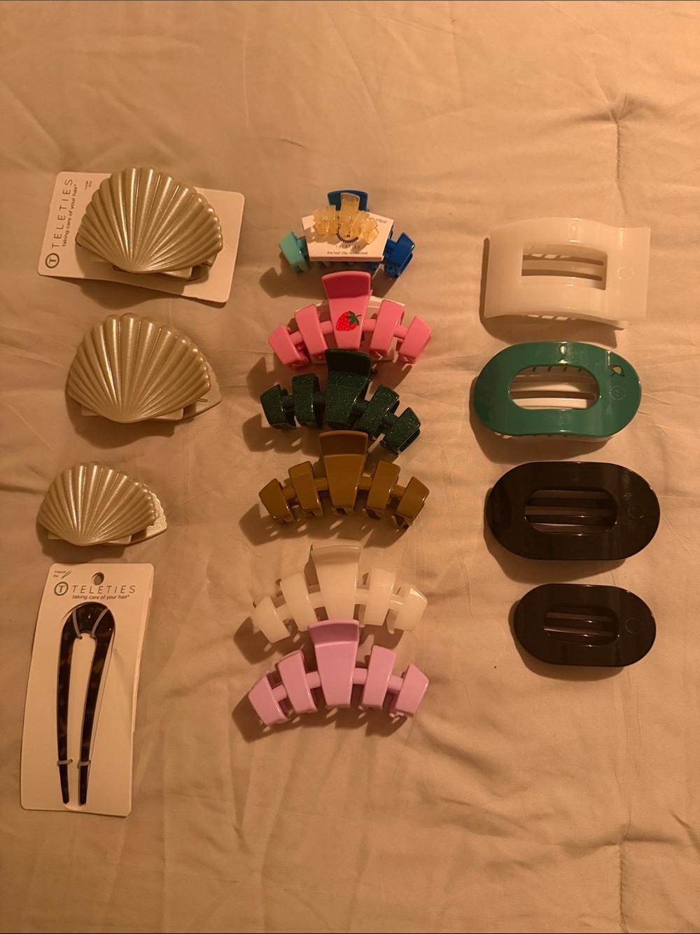 Teleties Clips and Claws  lot